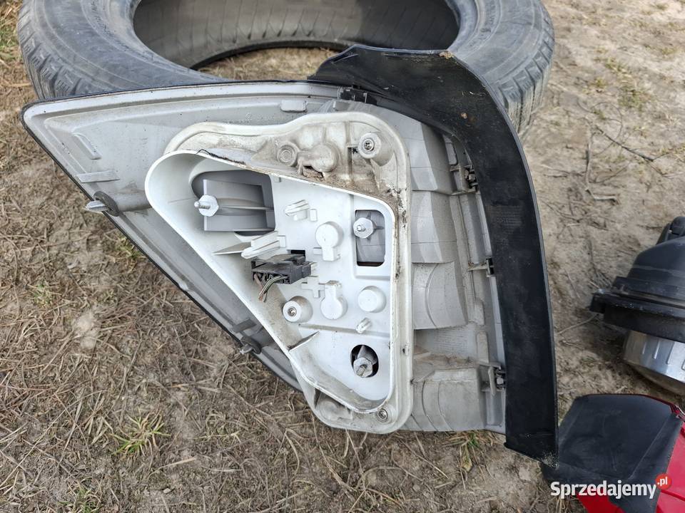 Lampa Prawa Tył Opel Astra H osobowe Wisznice