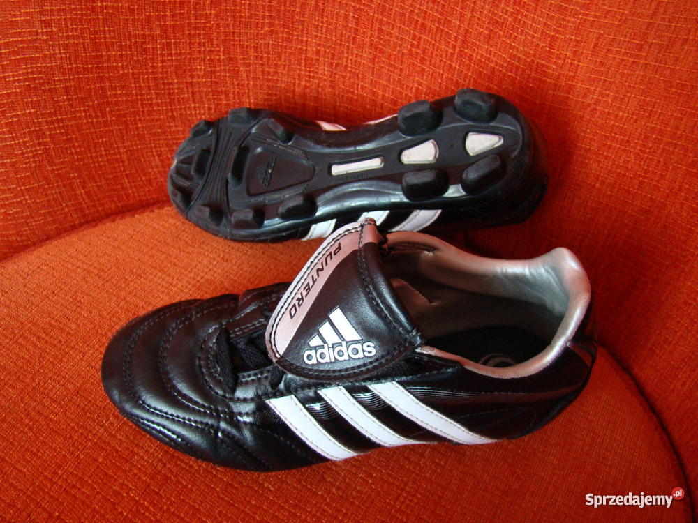 Buty dziecięce Adidas korki do gry w piłkę Świecie