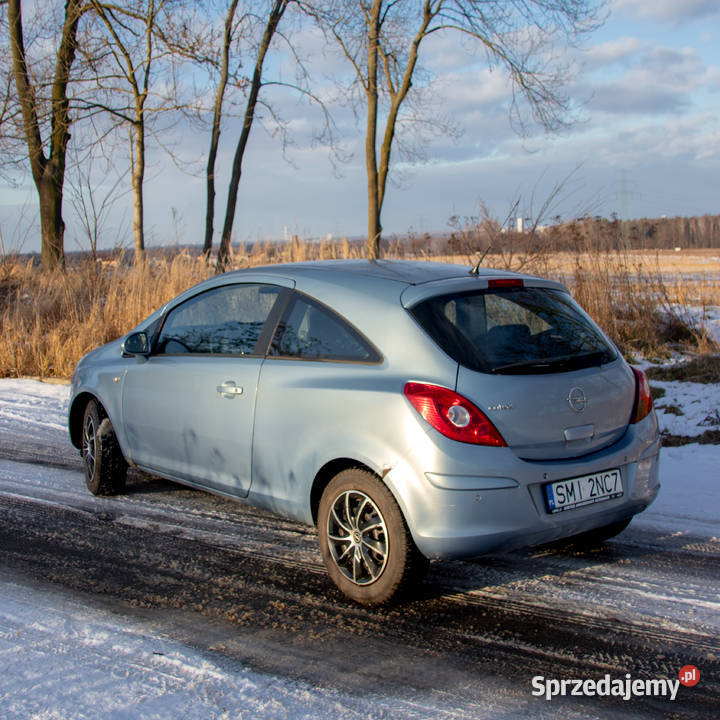 Opel Corsa D 2009 12 Benzyna 2/3 sprzedam