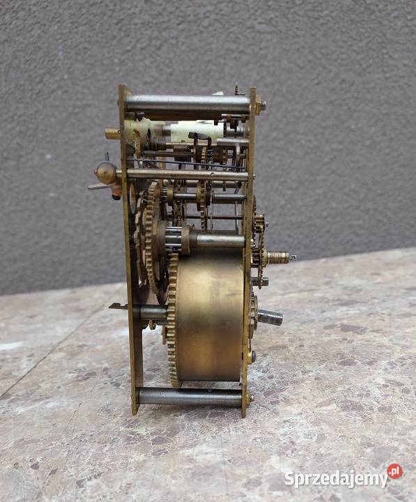 M027 Mechanizm starego zegara ściennego Junghans
