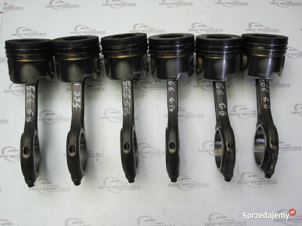 AUDI A5 27 TDI V6 CGK 09R 190 159 83L82 TŁOK sprzedam