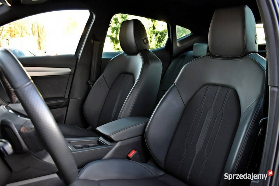 Cupra Formentor Bezwypadkowy Salon Polska Serwis światła LED