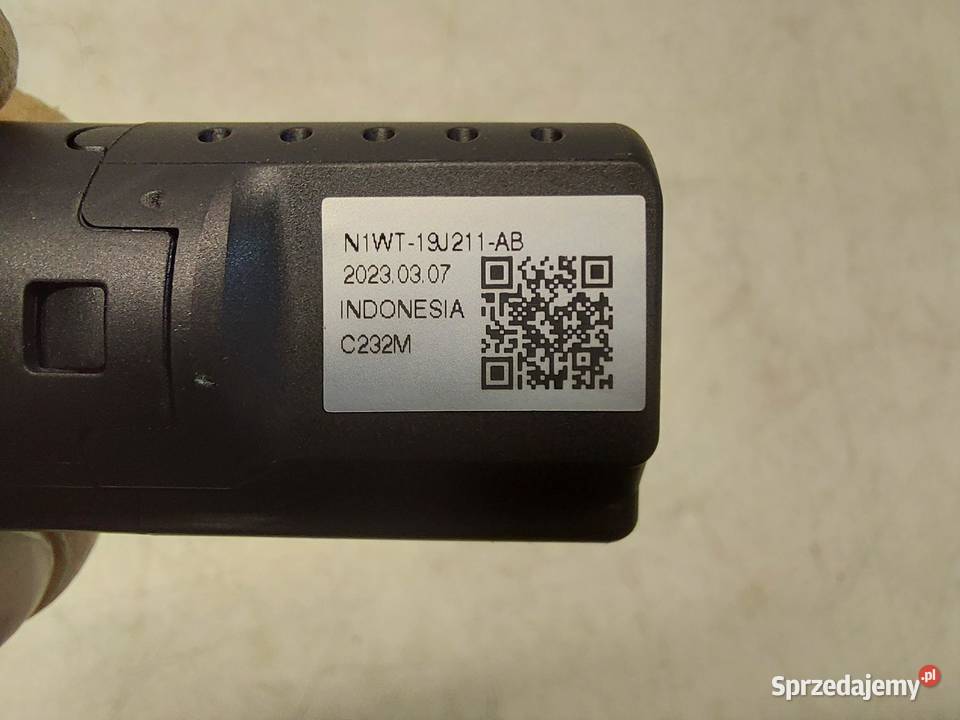 Ford Ranger VI 6 2024r GNIAZDO PORT USB Rozdzielacze gniazda zapalniczki sprzedam