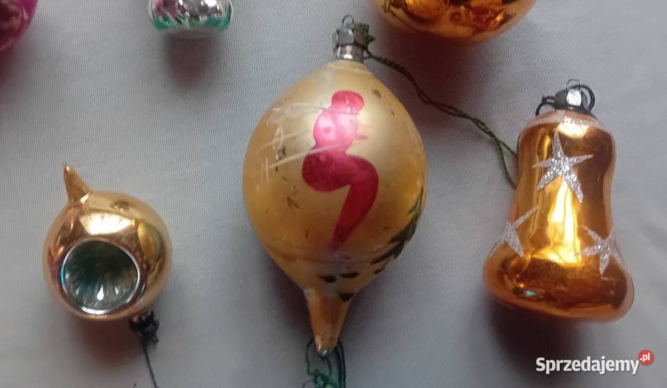 Zestaw 12 bombek z okresu PRL z lat 50ych i Koźminek