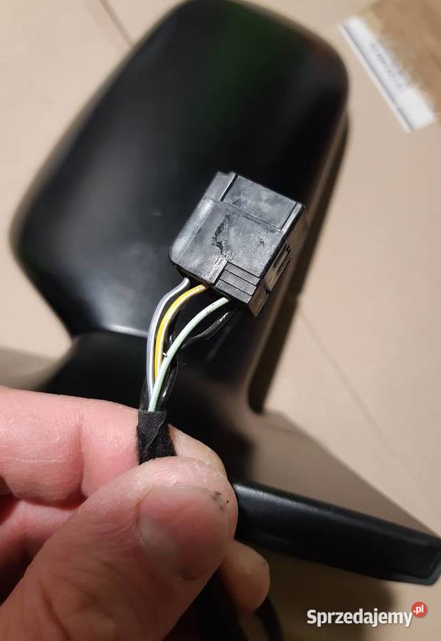 Lusterko lewe 5 PIN Toyota Yaris I czarne nie Łódź sprzedam