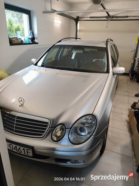 Mercedes E320 W211 S211 Radom