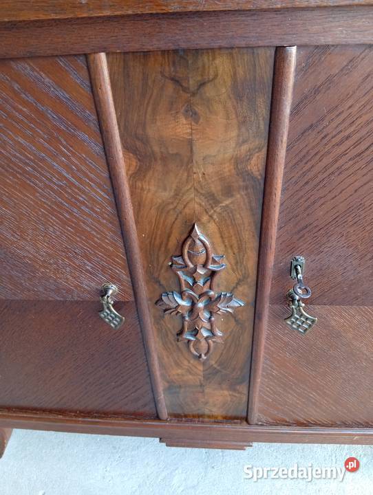 DĘBOWY BUFET POMOCNIK Z OKRESU MIĘDZYWOJENNEGO Byczyna sprzedam