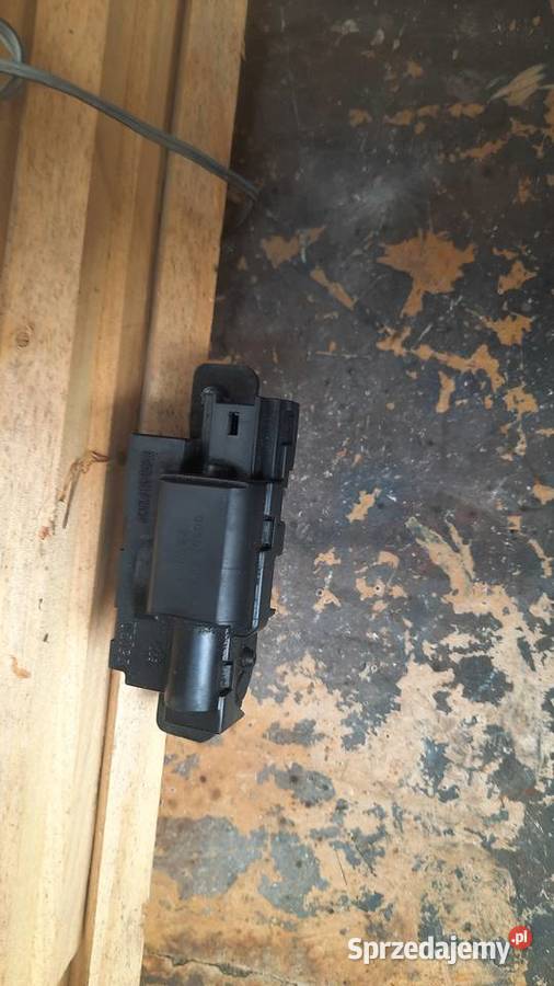 zamek klapy tylnej Nissan Micra K 12 zachodniopomorskie