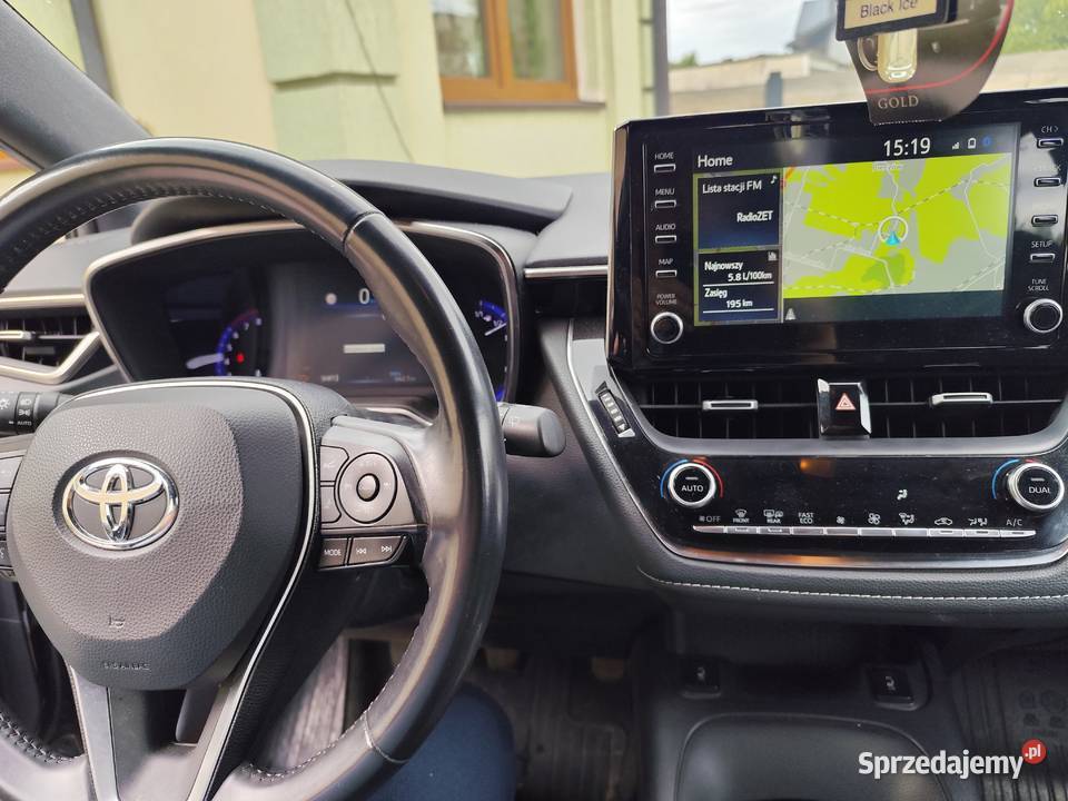 Sprzedam samochód Corolla