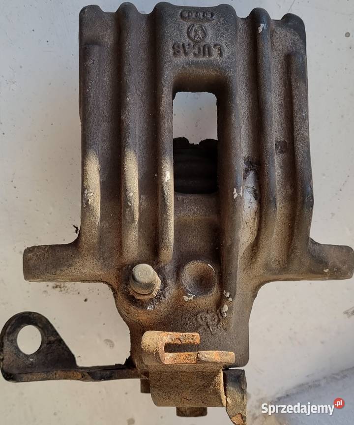 Zacisk hamulca Audi A6 tył Rok produkcji 2005