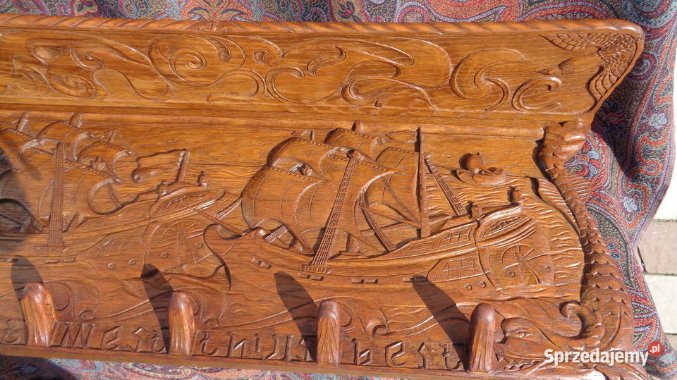 wieszak rzeźbiony motyw marynistyczny statki Strzelno