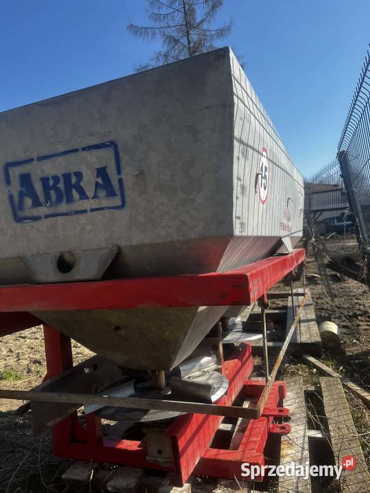Rozsiewacz dwutalerzowy abra ocynk 600l nieuszkodzony Biecz
