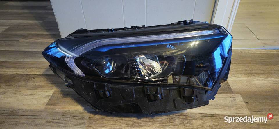 Mercedes eqa lampa przednia prawa led high dolnośląskie Pielgrzymka