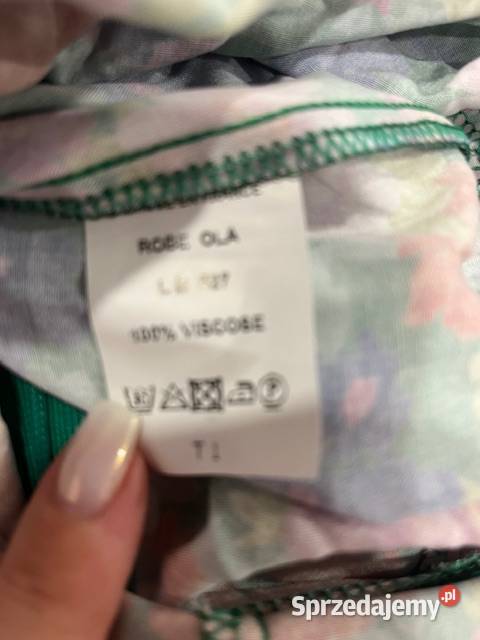 Rue des Abbesses sukienka modny kwiecisty wzór Choszczno
