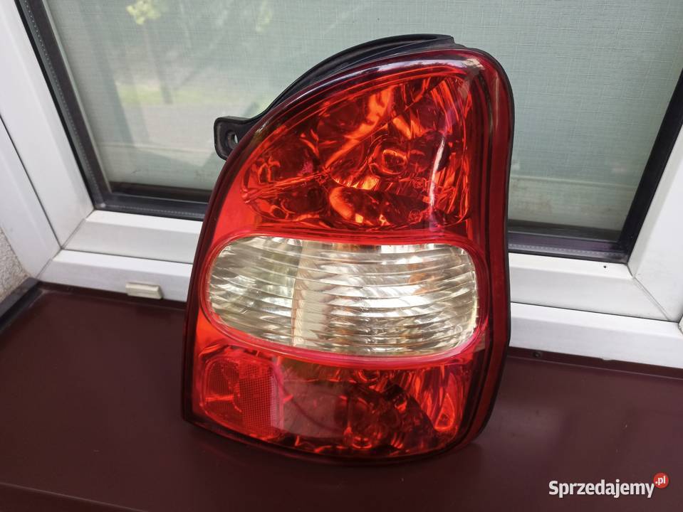 Kia Carnival I 1 lampa tył tylna prawa osobowe