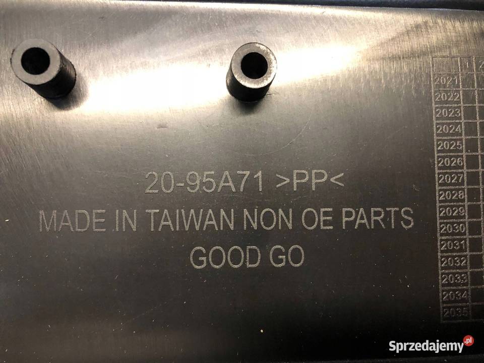 Toyota Yaris IV XP210 2020 Atrapa Grill przedni Karoseria świętokrzyskie Skarżysko-Kamienna