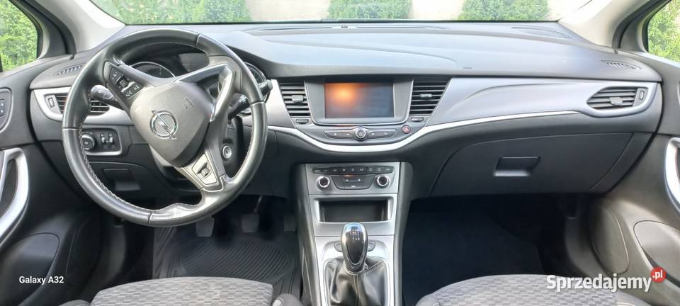 Opel Astra nieuszkodzony śląskie Tarnowskie Góry