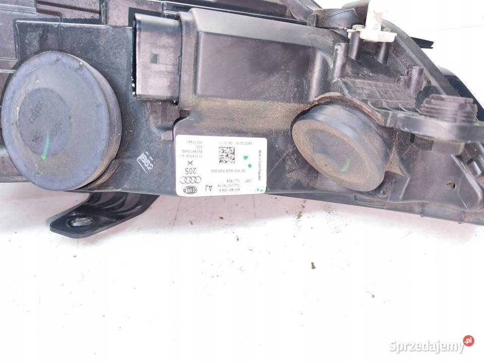 REFLEKTOR LAMPA PRZEDNIA PRAWY PRZÓD AUDI A3 8V osobowe Przystajń