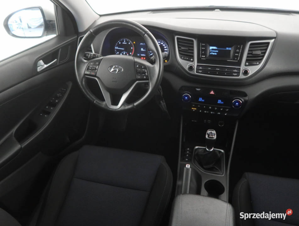 Hyundai Tucson 20 CRDi wielofunkcyjna kierownica Bielany Wrocławskie