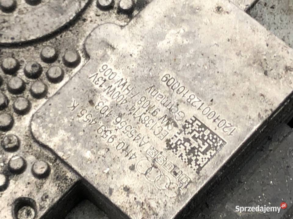 WENTYLATOR CHŁODNICY AUDI A8 D4 42 371 osobowe Motoryzacja