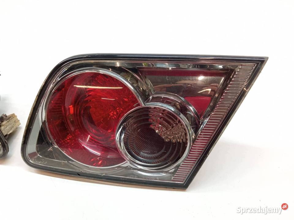 LAMPA TYŁ KOMPLET W KLAPĘ KOMBI Mazda 6 I
