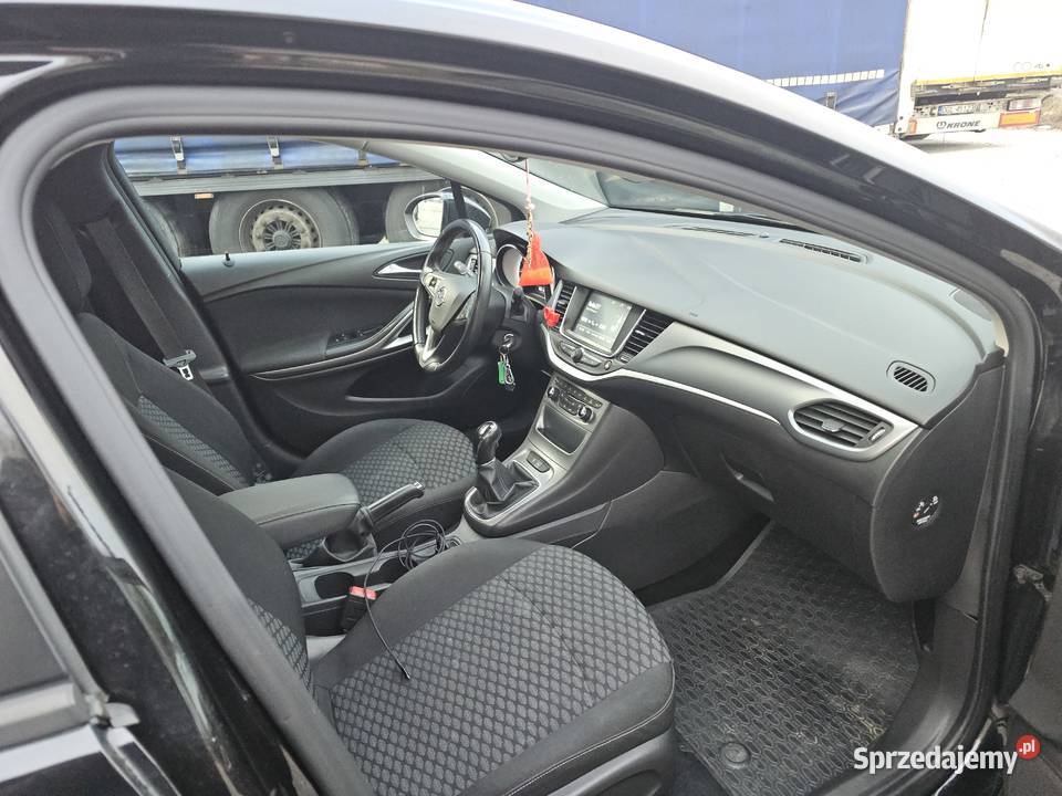 Opel Astra 14 Turbo Góra