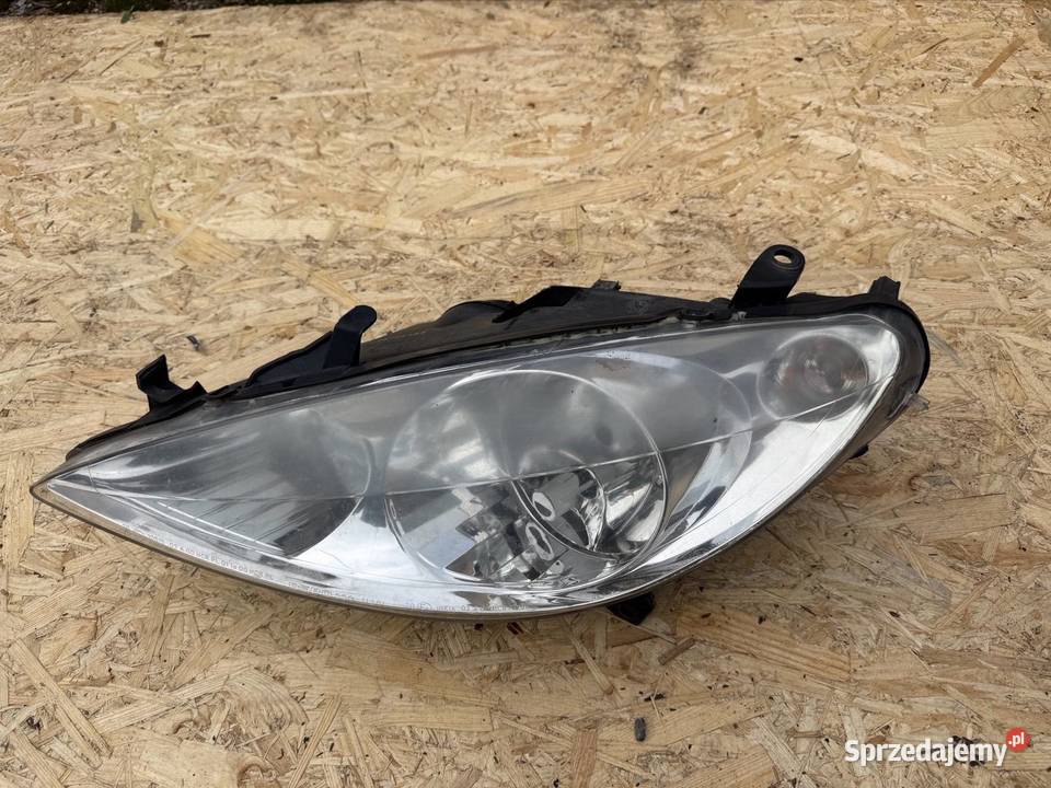 Lampa przód lewy Peugeot 307 Ostrów Wielkopolski