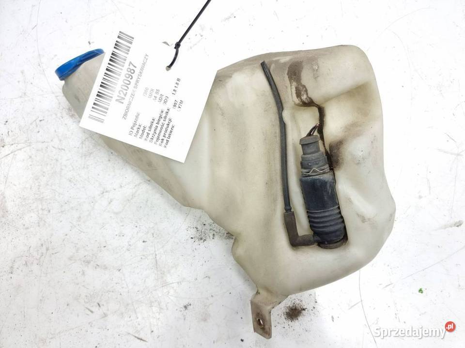 ZBIORNICZEK SPRYSKIWACZY AUDI A4 B5 8D0955453B Lipno