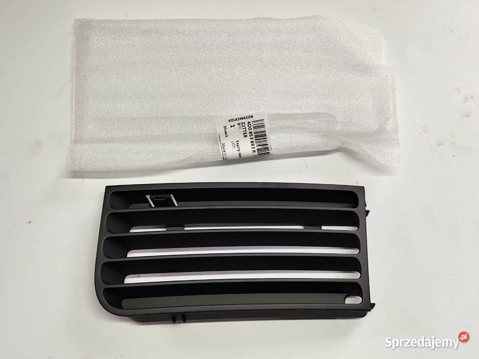AUDI A8 D2 9902r LIFT KRATKA OSŁONA HALOGEN Rok produkcji 2000 Samochody osobowe Wolsztyn