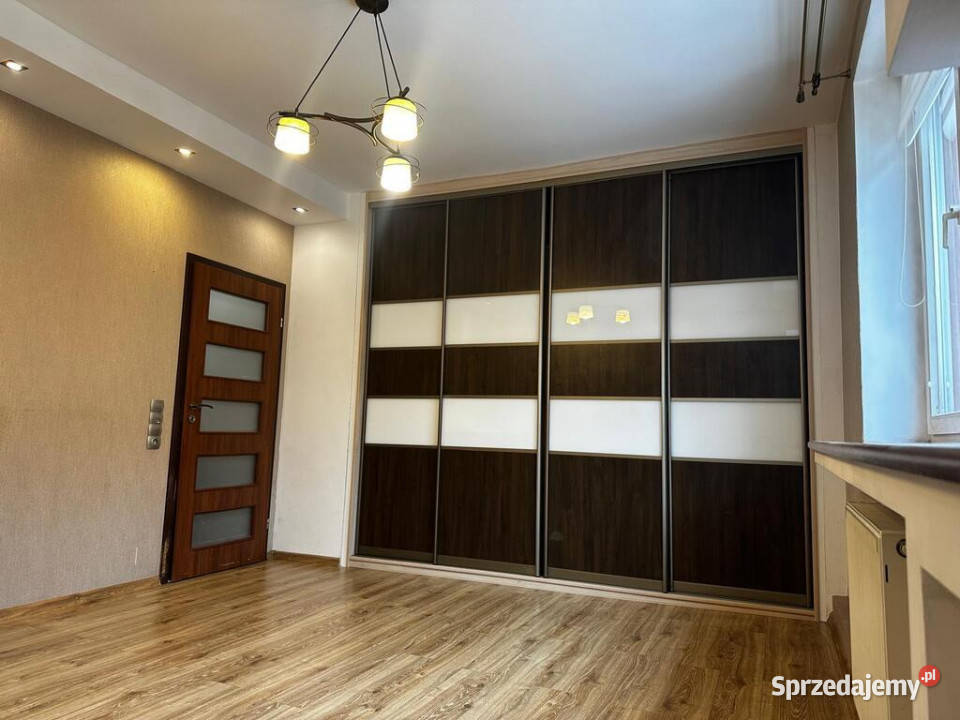 Na sprzedaż mieszkanie o powierzchni 49 m2 łódzkie Piotrków Trybunalski sprzedam