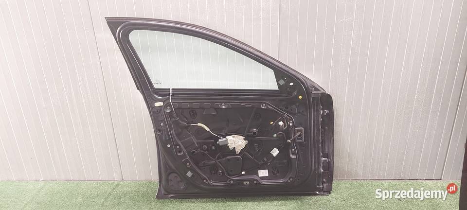 DRZWI LEWY PRZÓD MERCEDES SKLASA W222 1420 LAK osobowe Drzwi Międzychód sprzedam