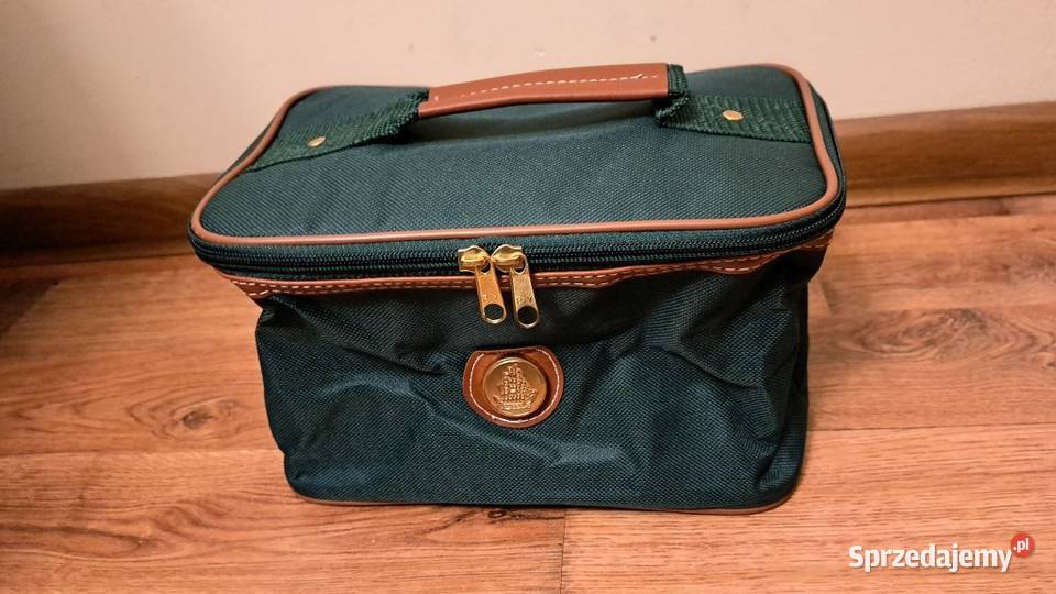 Nowa zielona kosmetyczka na zamek lubuskie Zielona Góra