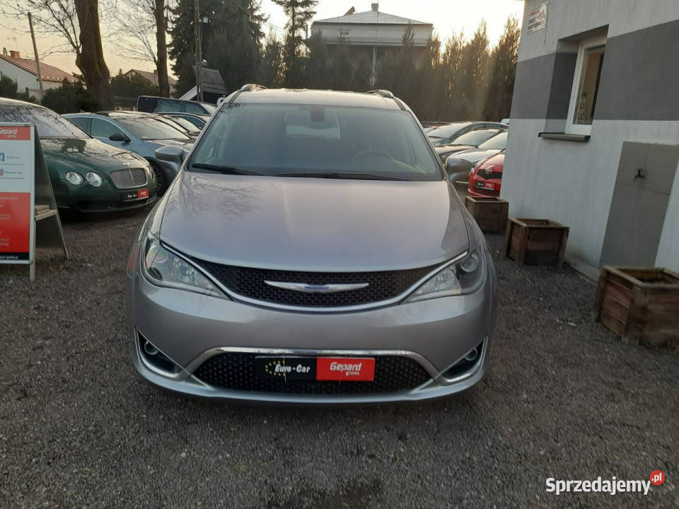 Chrysler Pacifica Janów Lubelski sprzedam