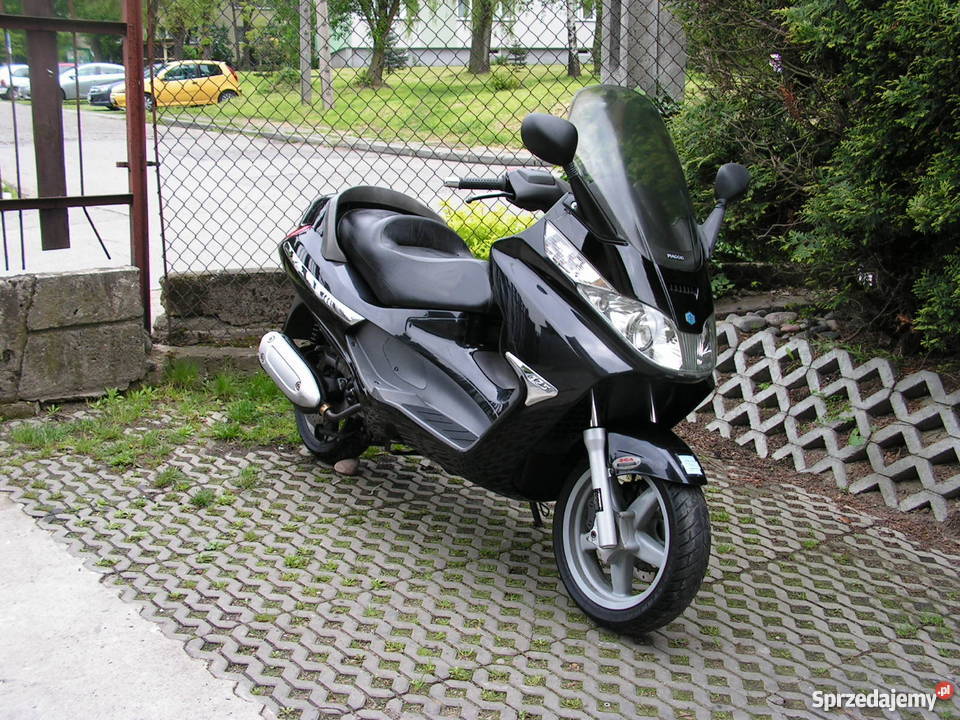 PIAGGIO X8 125 c X EVO X9 yamaha Xmax majesty