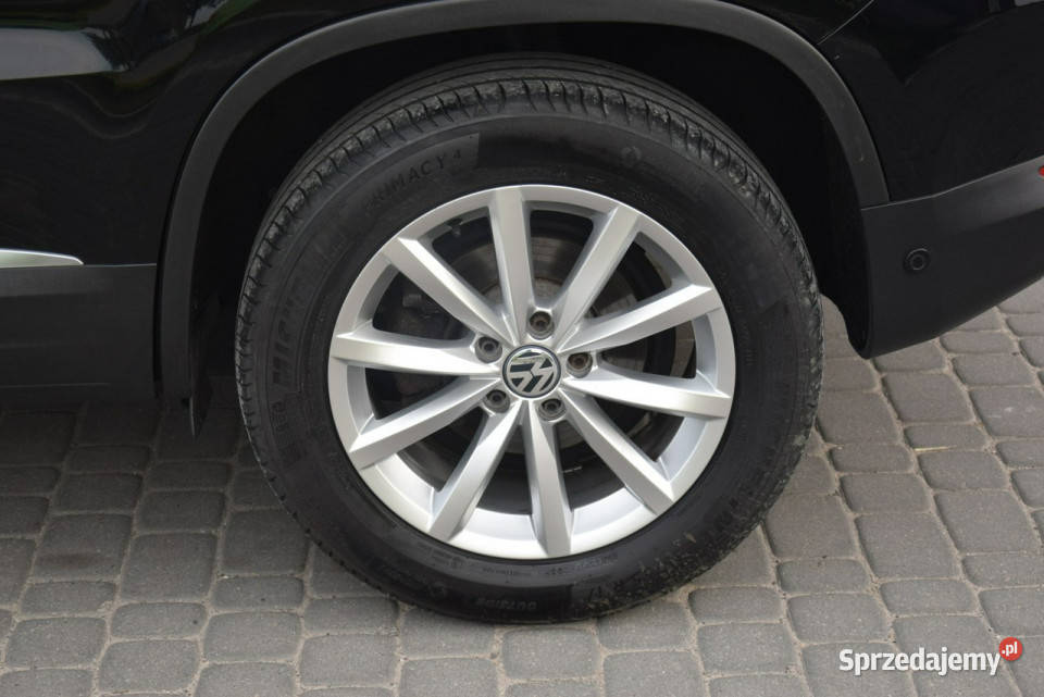 Volkswagen Tiguan 20D Automat 4x4 2015r Navi VAT marża Majdan Sieniawski