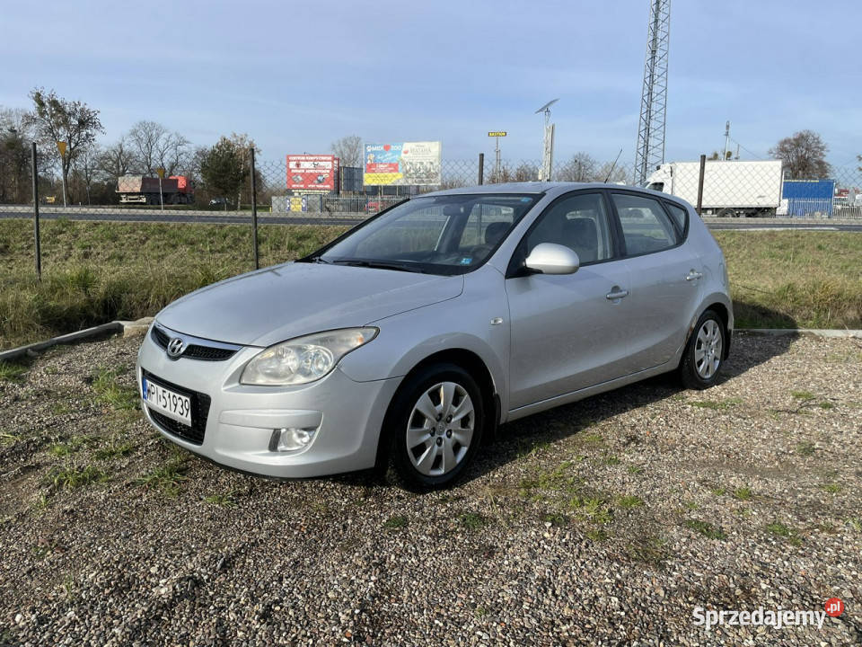 Hyundai i30 16 Benzyna 2007r TanioMożliwa 1591cm3 Warszawa