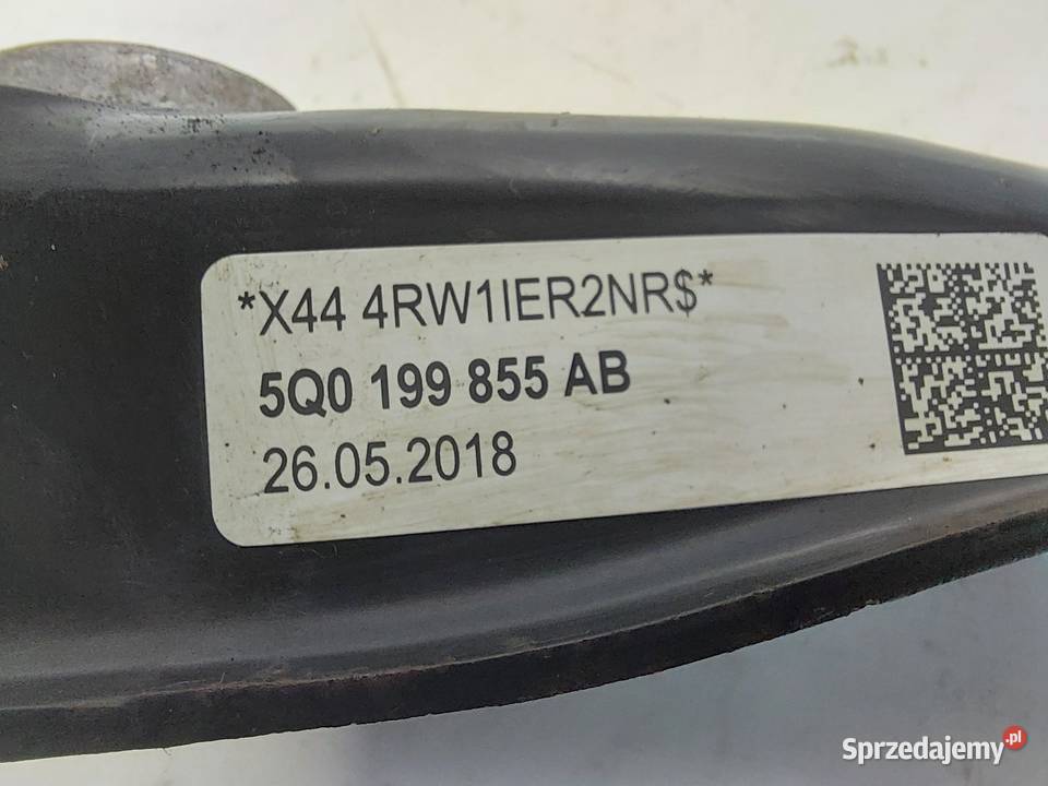 VW Arteon 3G8 2018r ŁAPA PODUSZKA SKRZYNI