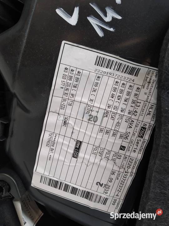 TAPICERKA BOCZEK LEWY TYŁ KOMBI Audi A6 V 2018