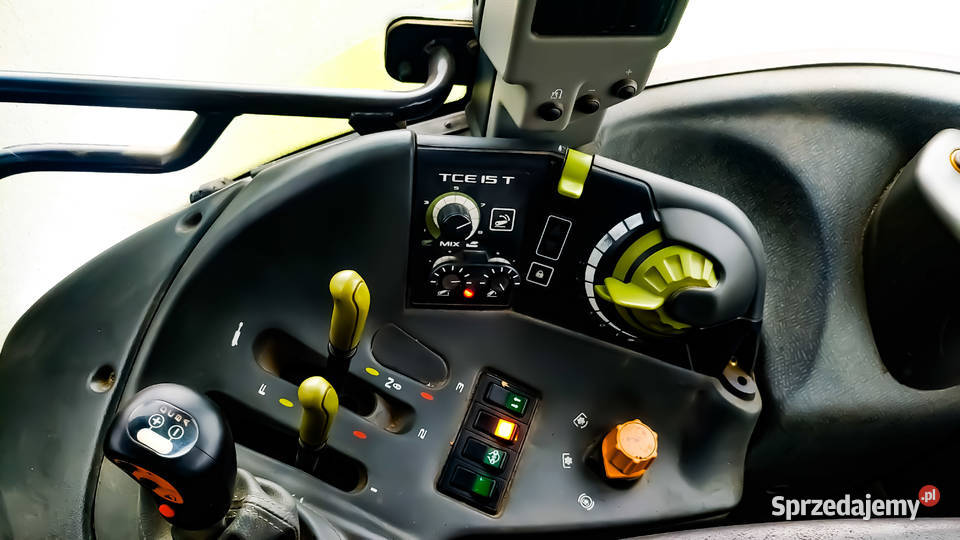 Ciągnik rolniczy Claas Ares 697 ATZ z ładowaczem Claas Piotrków Trybunalski