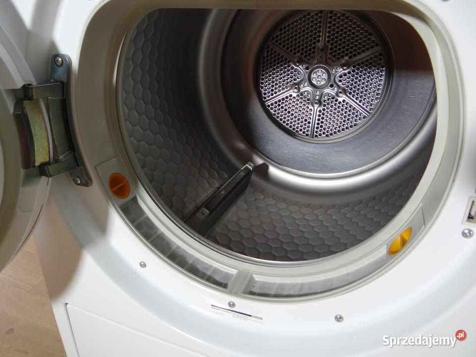 Suszarka kondensacyjna Miele T9747 z pompą