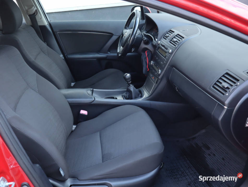 Toyota Avensis 18 Valvematic benzyna Łódź