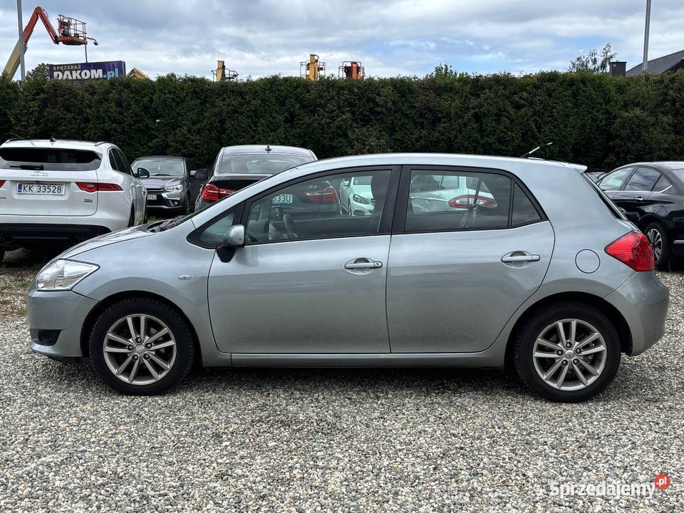Toyota Auris Paniówki sprzedam
