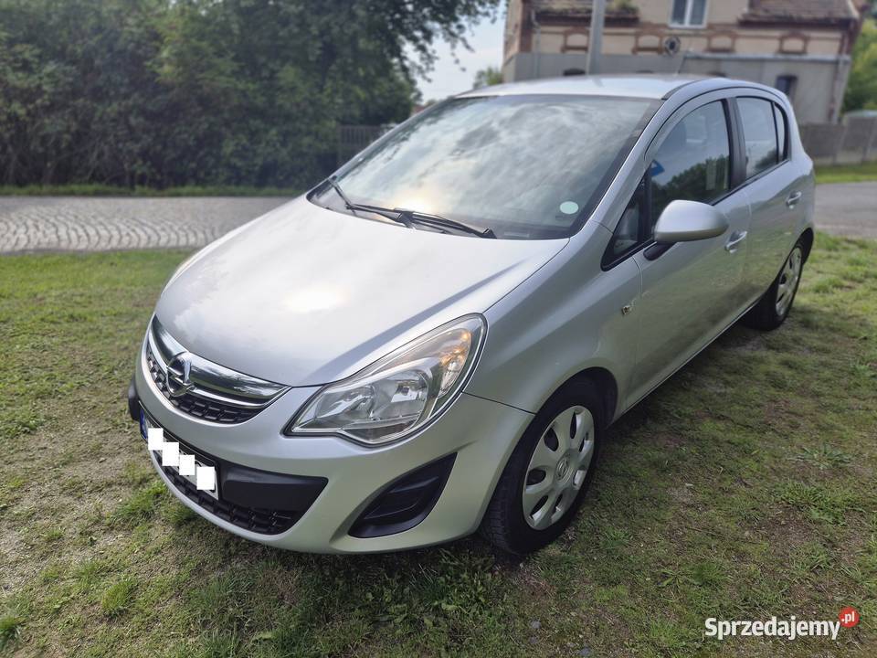 Opel Corsa D 2011 5Dzwiowy 119 przebieg Klima Legnica sprzedam