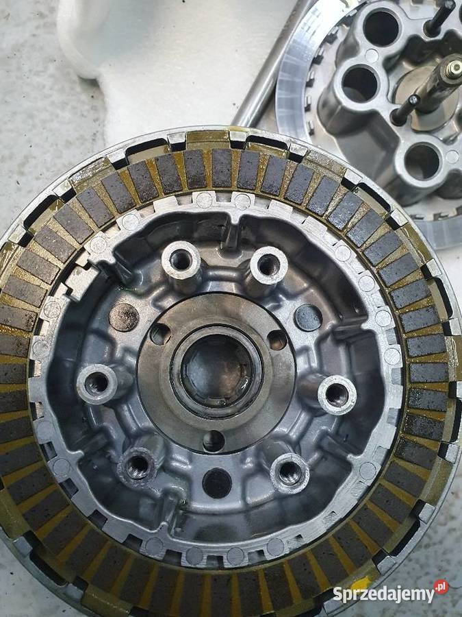 Suzuki GSXR 1000 K9 l6 kosz sprzęgłowy tarczki Grońsko