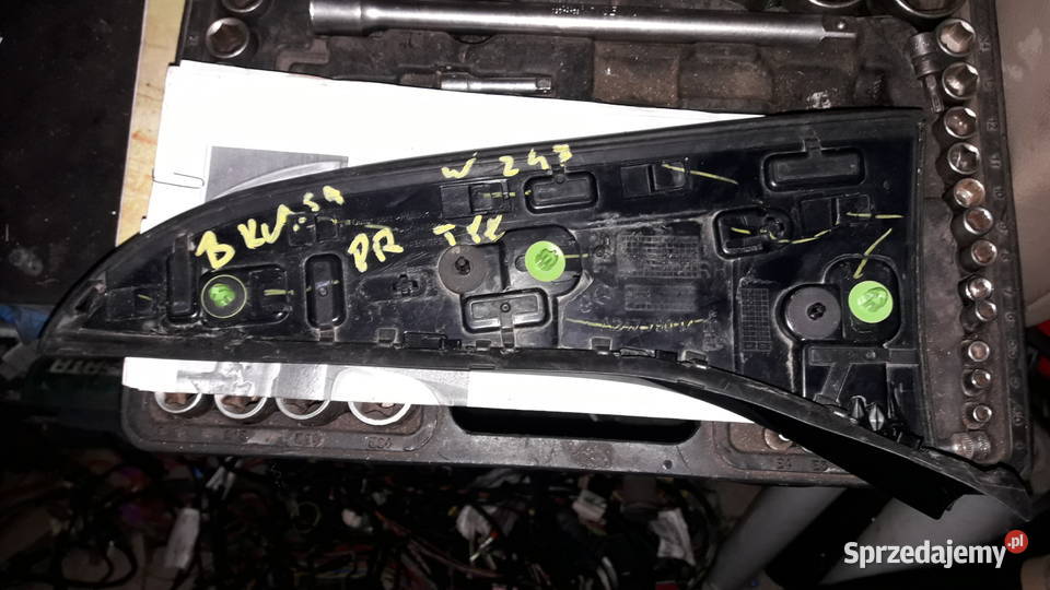 Listwa spoiler klapy tył B klasa Lubin