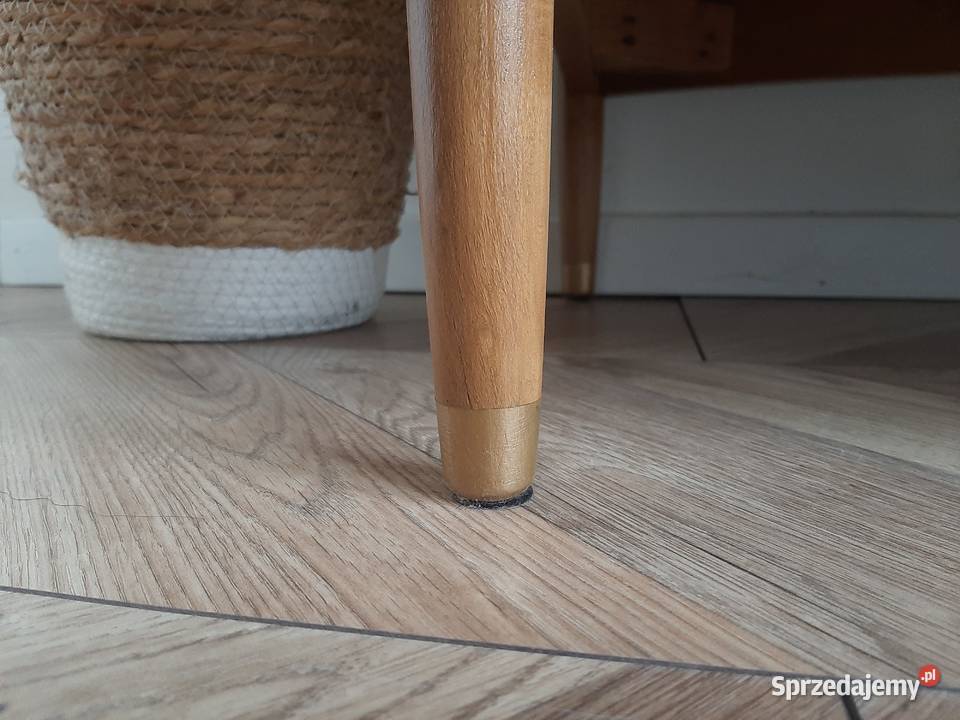 Beżowa komoda z dębowymi elementami Łódź