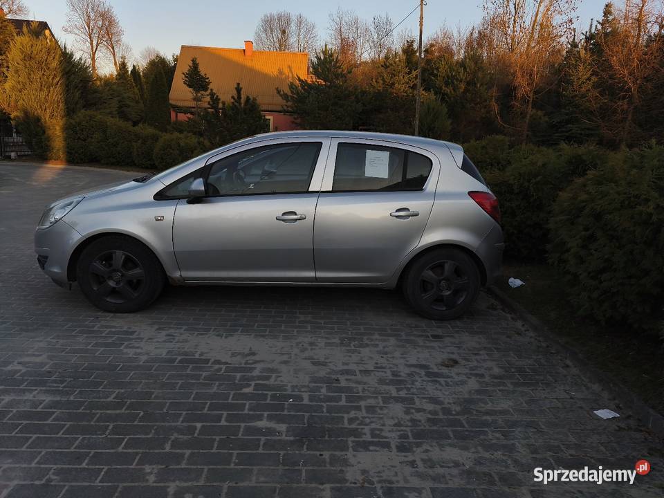 Opel Corsa D 13 CDTI 5 drzwi Klimatyzacja 2 kpl pomorskie Kwidzyn