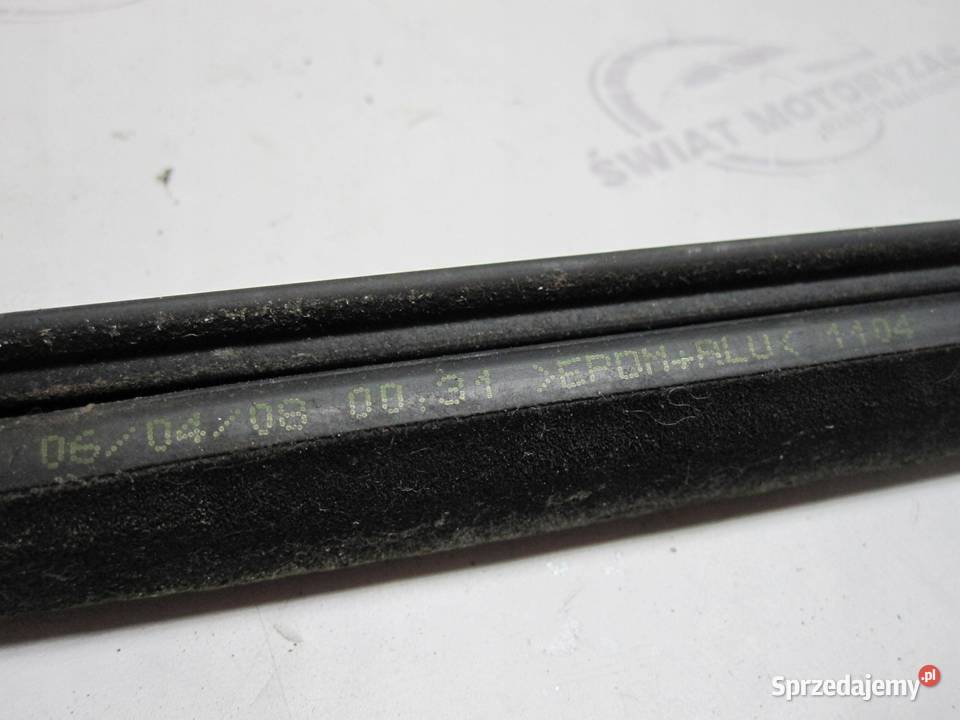 LAND ROVER FREELANDER II 06r listwa zgarniająca Szyby