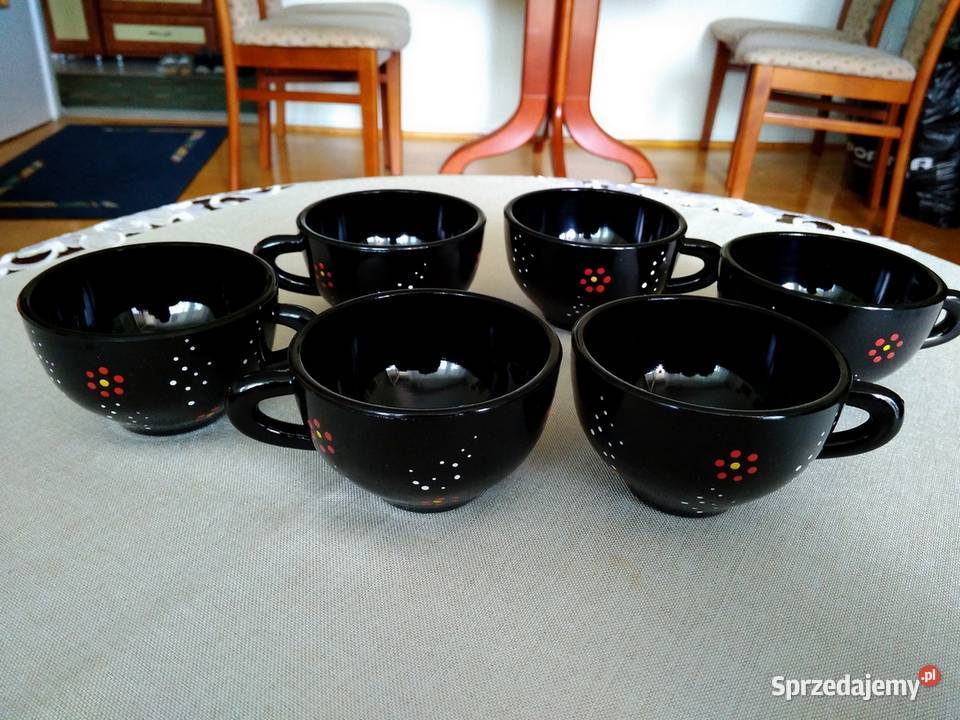 Filiżanka ze spodkiem hialitowa Huta HORTENSJA pomorskie