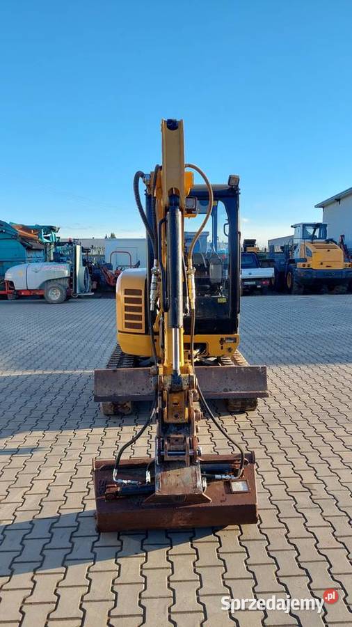 Minikoparka Caterpillar CAT 3027D CR Sochaczew sprzedam